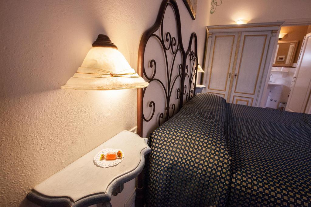 Hotel Locanda Degli Artisti Borgo San Lorenzo Cameră foto
